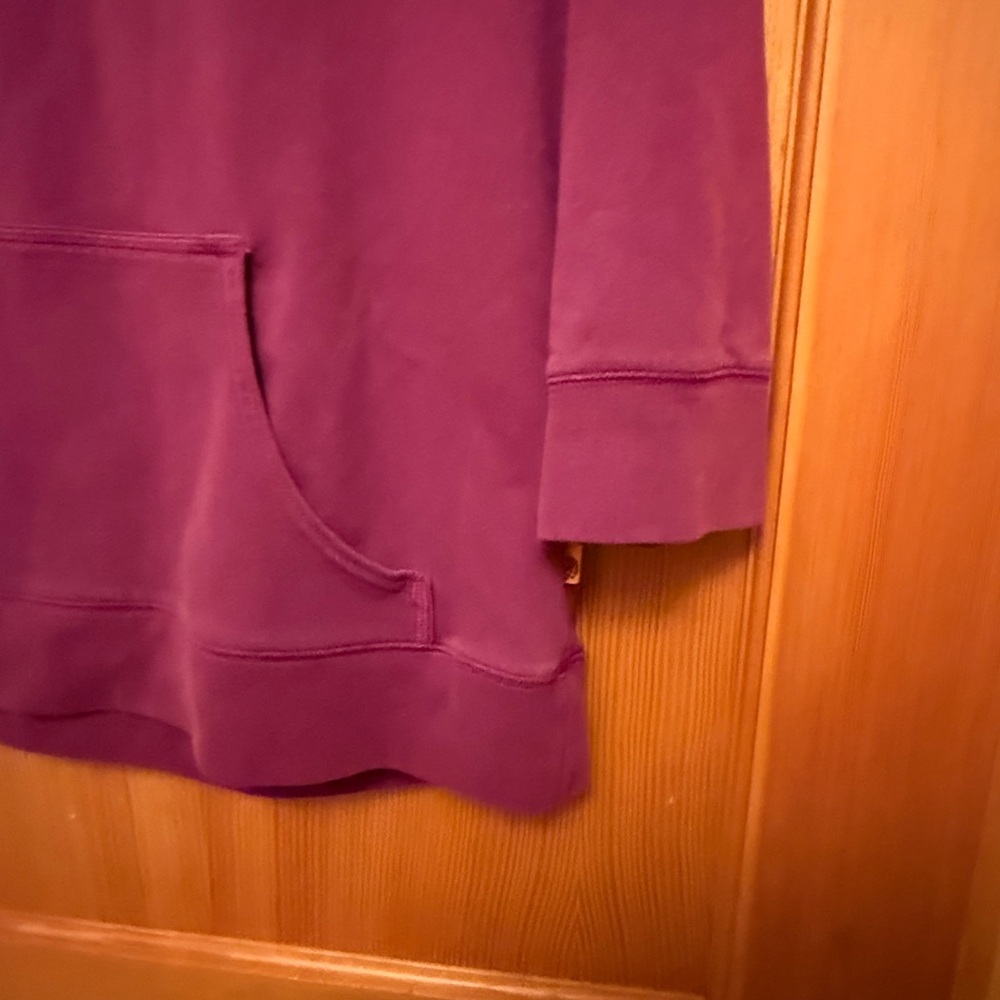 Mountain Hardwear Women’s Kangaroo Pocket Pullover - Picture 4 of 8